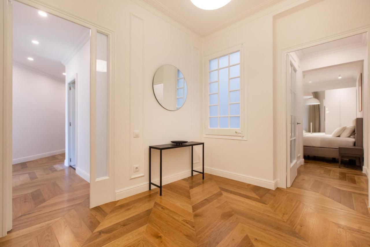 Majestic 4Br/4Bath Apartment In Sagrada Familia Area Барселона Экстерьер фото